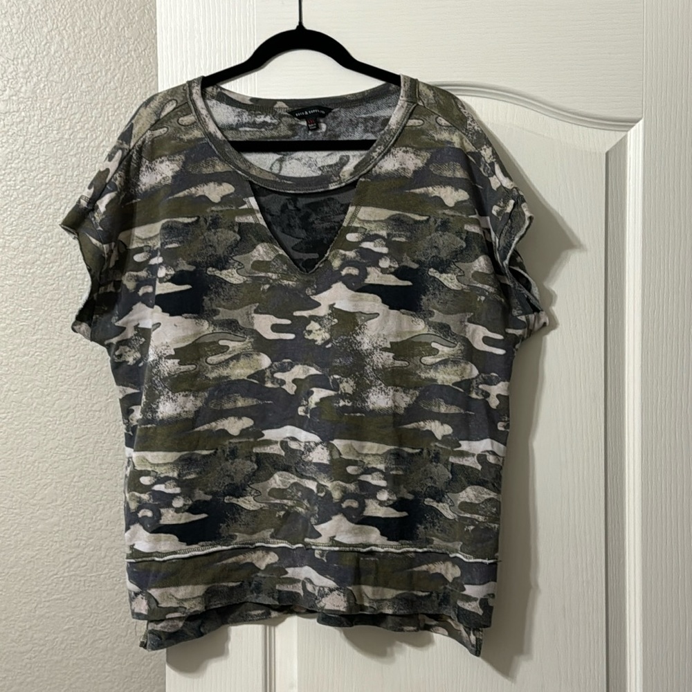 XXL Rock & Republic sweater tshirt